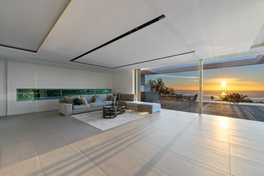 5 Bedroom Property for Sale in Camps Bay Western Cape